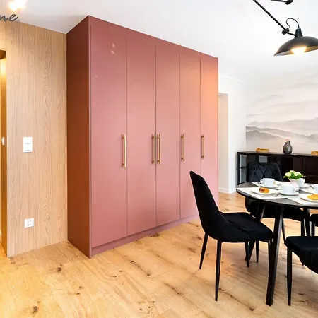 Apartment Wonder - Orlik - Blisko Arena, Kosciolka Wang I Szlakow