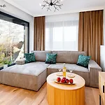 Wonder - Orlik - Blisko Arena, Kościółka Wang I Szlaków Apartamento *